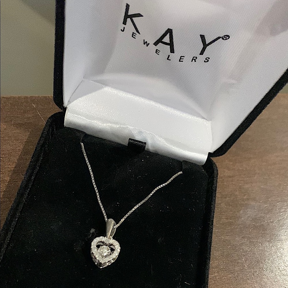 Kay Jewelers Silver Heart Pendant Necklace